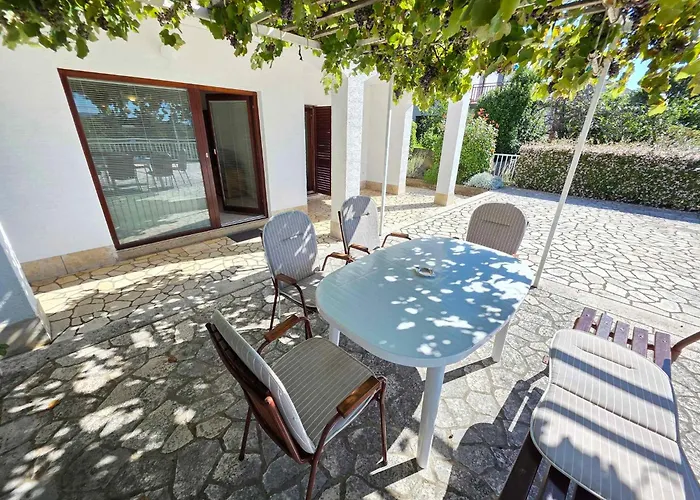 In 13781 Apartmán Dramalj