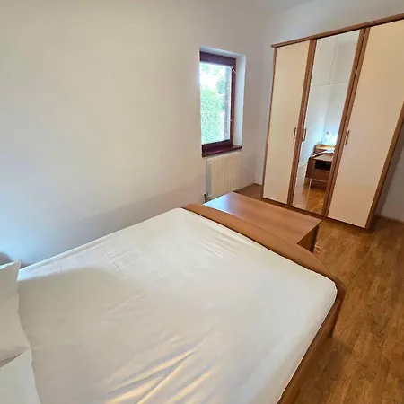 Apartment In 13781 *