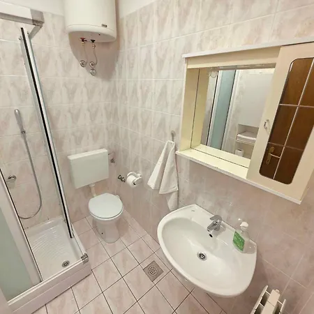 In 13781 Apartment Dramalj