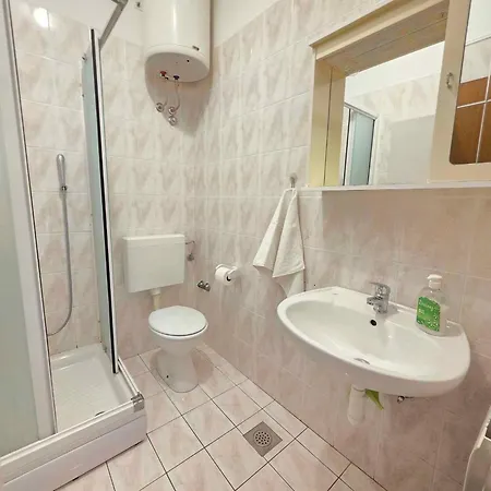 Apartment In 13781